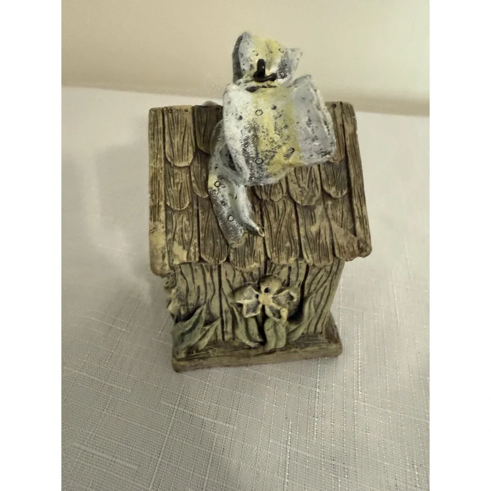 Mini Ceramic Birdhouse With Bow From‎ K's Collection
